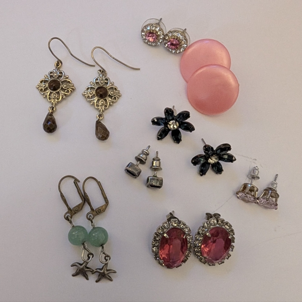 Earring Lot Of 8